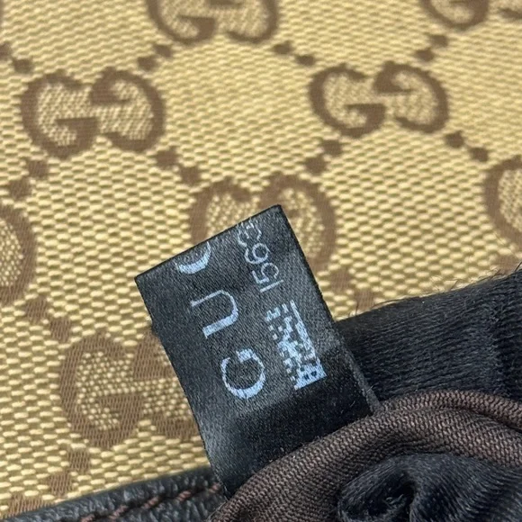 Gucci HalfMoon Brown Crossbody Bag - Picture 15 of 16